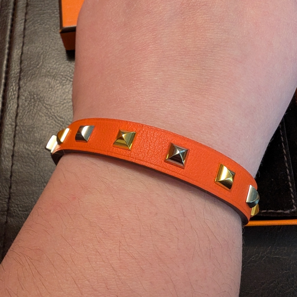 Hermes Mini Dog Square Studs Bracelet in Orange Poppy